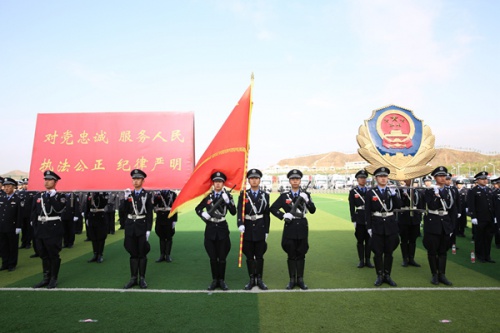 “甘肃公安”发布张飞虎教授“《公安机关人民警察内务条令》五字口诀” ——条令这样记，更能入脑三分