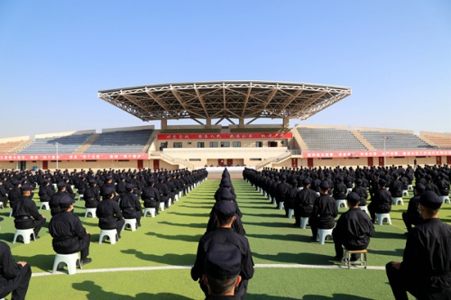 心系学生抓训练   注重实战保安全————学院进行《警务技能安全训练手册》发放仪式